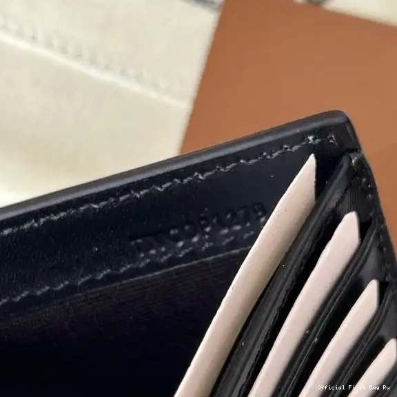 Official First Bag Ru BURBERRY WALLET 0502